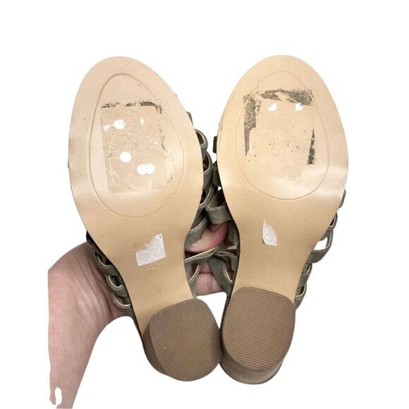Crevo Hazelle Block Heel Mules Size 7.5 Sage Slip On Leather Suede Sandal - Picture 8 of 8